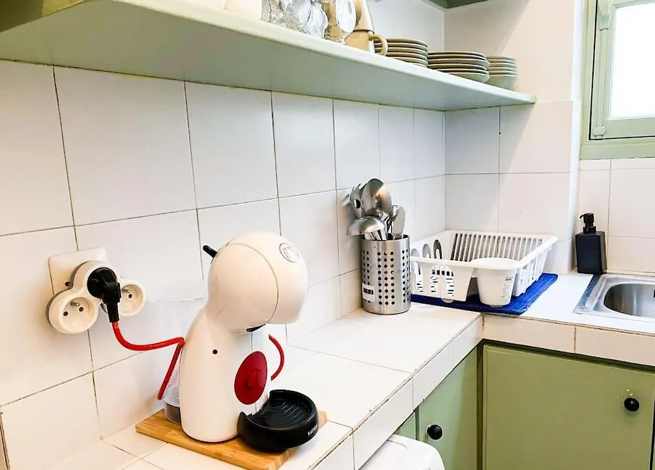 Apartment Une Piece Cosy A 5 Min De La Tour Eiffel A Pied Paris